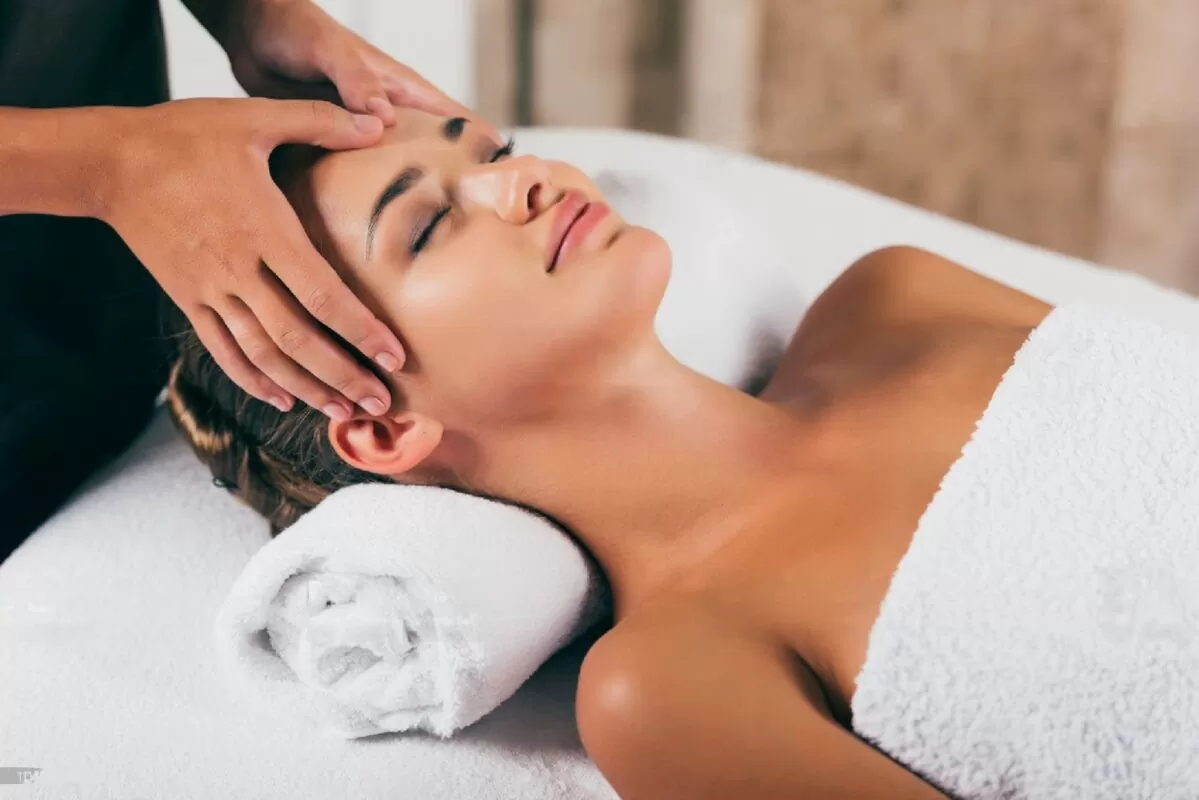 Massothérapeute spécialisé en techniques de relâchement myofascial à Sherbrooke